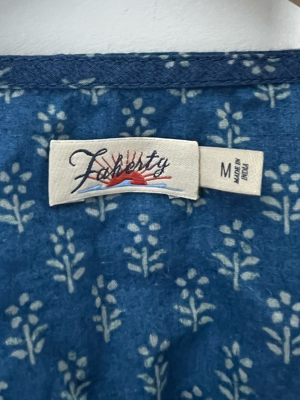 Faherty Lyla Top Organic Cotton Indigo Gobo Floral Print NEW - Picture 5 of 15